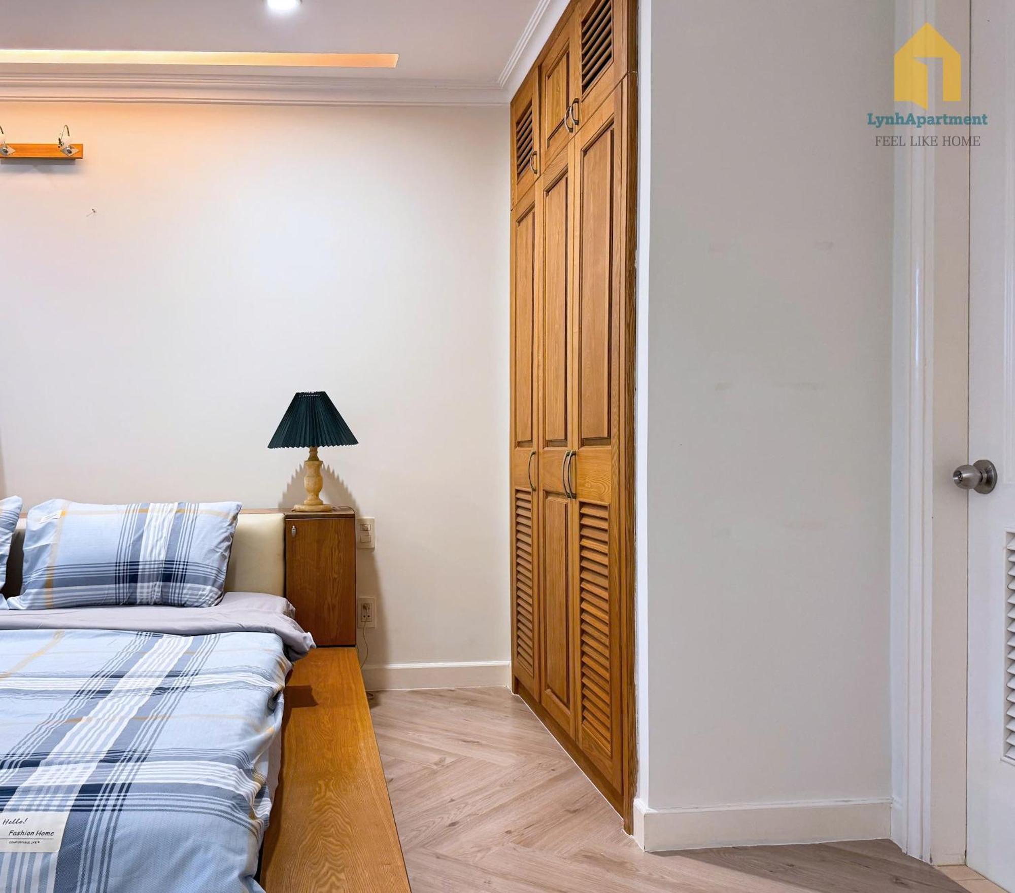 Lynhapartment Free Pool Near Tsn Airport Spacious Apartment *